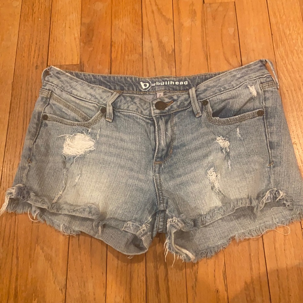 Bullhead jean shorts